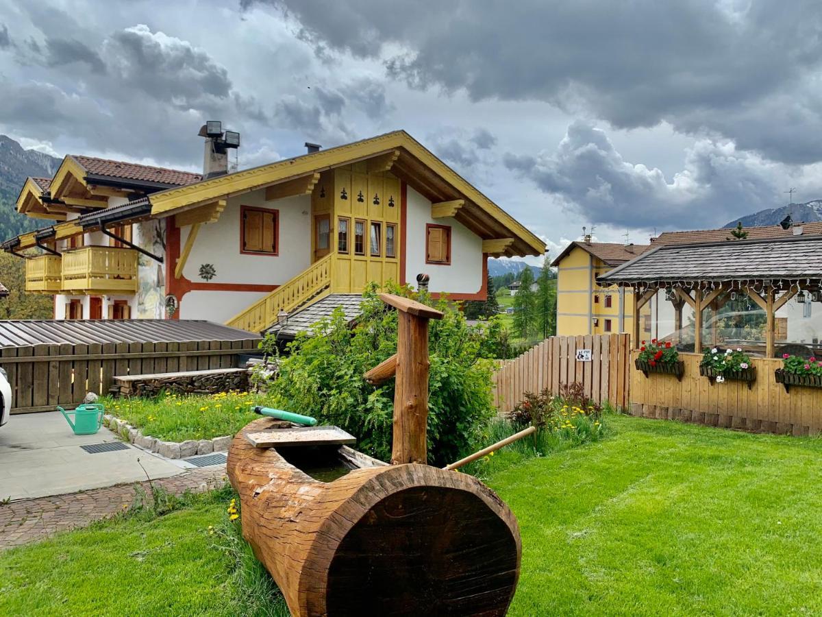 Hotel Casa Di Franz Vigo di Fassa Exterior foto