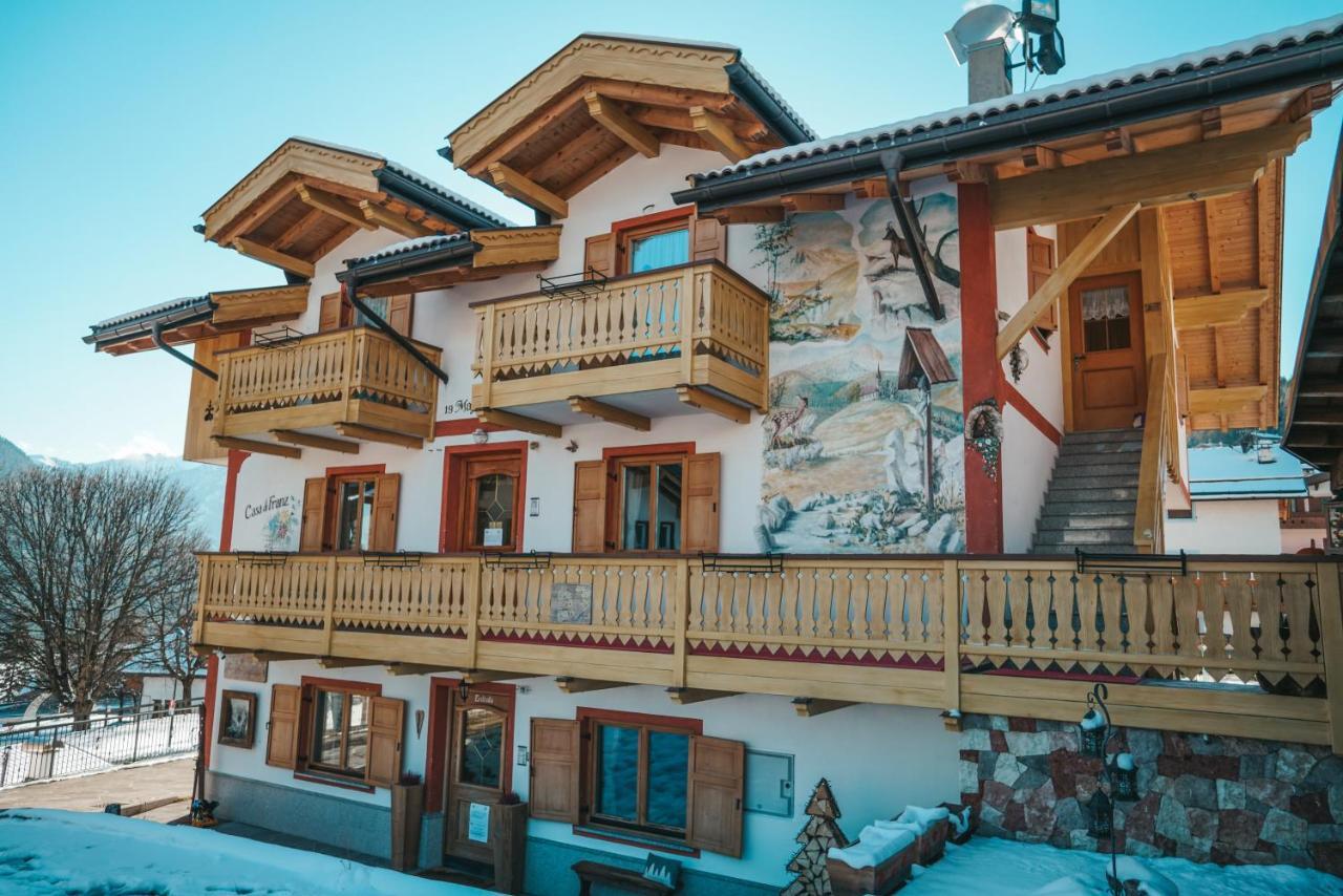 Hotel Casa Di Franz Vigo di Fassa Exterior foto